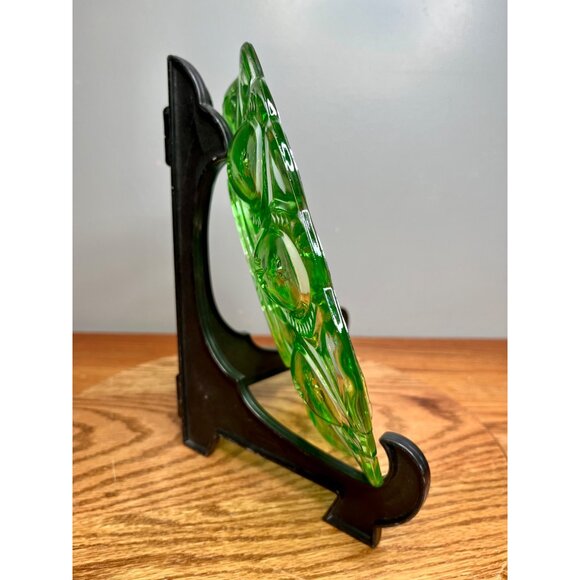 LE Smith Moon and Star Mint Green Carnival Glass Deviled Egg Plate - Picture 3 of 16